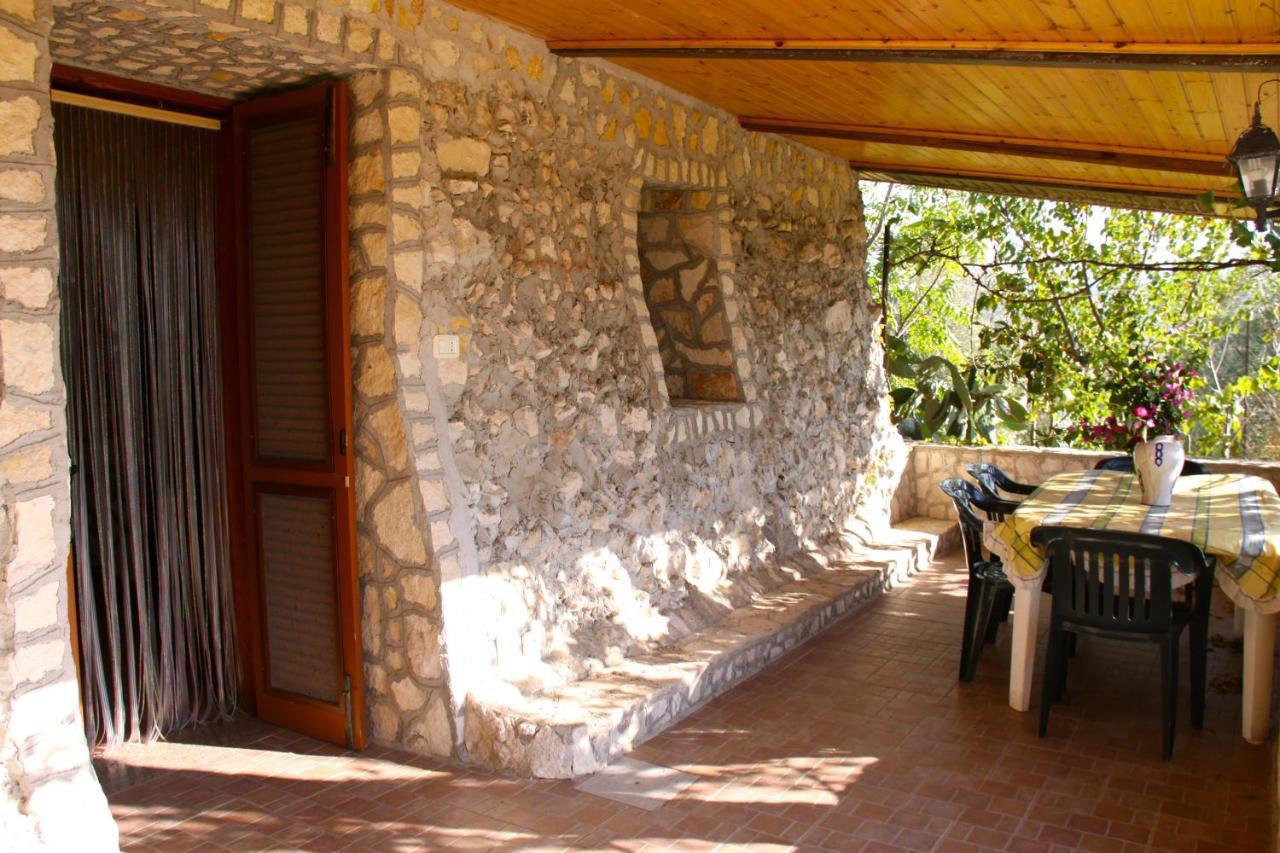 Residence Gli Stingi Vieste Bagian luar foto