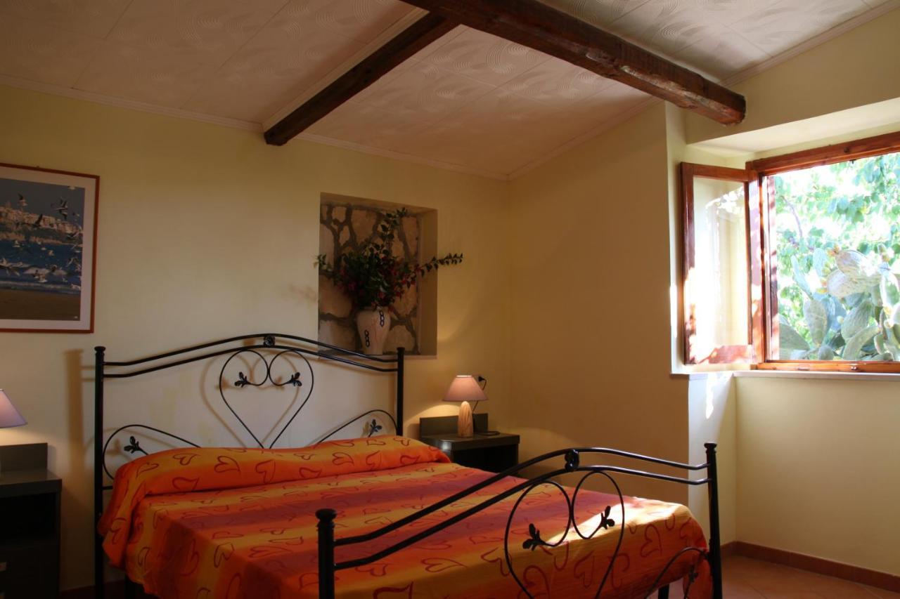 Residence Gli Stingi Vieste Bagian luar foto